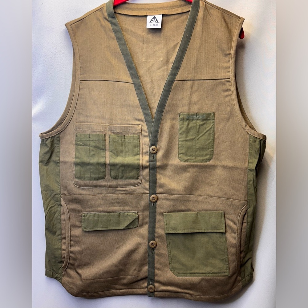 Wasted Collective Men's Hunting Vest in Army Green Size Small NWT